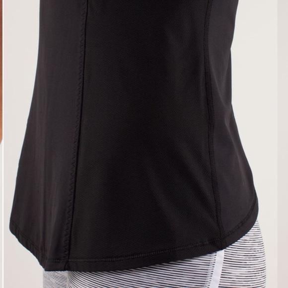 Lululemon Run: Speed Squad Tank Black - Picture 10 of 10